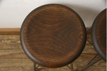 ラフジュ工房オリジナル　丸い座面と細い脚の組み合わせがおしゃれなスツール2脚セット(イス、椅子)(R-059058)