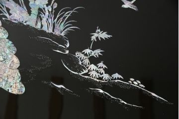 中古　アジア　民芸家具　華やかな螺鈿細工が美しい座卓(定価約60万円)(センターテーブル、ローテーブル)(R-059060)