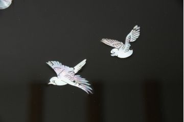 中古　アジア　民芸家具　華やかな螺鈿細工が美しい座卓(定価約60万円)(センターテーブル、ローテーブル)(R-059060)