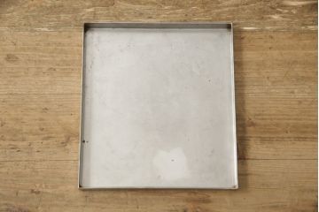 ジャンク品　アンティーク雑貨　現状品　日立製作所　TRADE MARK Swan　カラフルで可愛らしいデザインが魅力的な電動式かき氷機(氷削機、ディスプレイ)(R-059067)