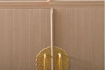 中古　木匠・多々納邦男作　凛とした美しい佇まいが魅力の桐箪笥(並厚、和タンス、引き出し、衣装箪笥、桐たんす、着物箪笥)(定価約130万円)(R-059076)