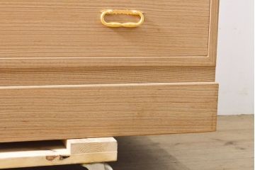 中古　木匠・多々納邦男作　凛とした美しい佇まいが魅力の桐箪笥(並厚、和タンス、引き出し、衣装箪笥、桐たんす、着物箪笥)(定価約130万円)(R-059076)