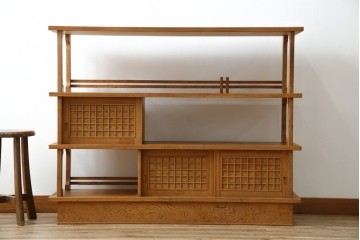 中古　屋久杉(突き板)　美しい杢目と素材の風合いを楽しめる飾り棚(茶箪笥、茶棚、違い棚、飾り棚)(R-059077)