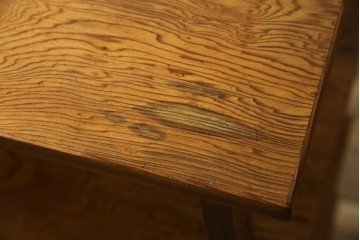 中古　屋久杉(突き板)　美しい杢目と素材の風合いを楽しめる飾り棚(茶箪笥、茶棚、違い棚、飾り棚)(R-059077)