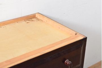 中古　松本民芸家具　当店リメイク　天板リメイク　シックな佇まいが魅力!落ち着きのある空間づくりにおすすめのローチェスト(ローボード、サイドチェスト、引き出し)(R-059078)