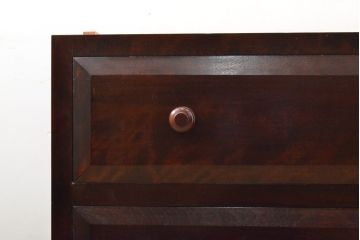 中古　美品　松本民芸家具　天板・脚(台輪)付きリメイク　シックな佇まいが魅力!落ち着きのある空間づくりにおすすめのローチェスト(ローボード、サイドチェスト、引き出し)(R-059079)