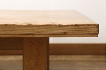 中古　民芸家具　屋久杉　突き板　シンプルなデザインの座卓(ローテーブル、センターテーブル)(R-059085)