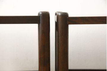 和製ビンテージ　希少な絶版品　北海道民芸家具　シンプルな佇まいがお部屋に取り入れやすい板座のスツール2脚セット(花台、サイドテーブル、飾り台、ヴィンテージ)(R-059087)