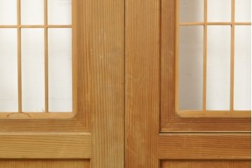 アンティーク建具　鶴と松の彫刻がなんとも風情がある板戸4枚セット(帯戸、引き戸、建具)(R-059118)
