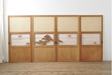 アンティーク建具　鶴と松の彫刻がなんとも風情がある板戸4枚セット(帯戸、引き戸、建具)(R-059118)