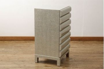 中古　超美品　螺鈿(らでん)細工　民芸家具　びっしりと敷き詰められた螺鈿が美しいチェスト(引き出し)(R-059134)