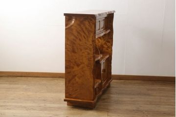 激レア!　希少品　中古　超美品　職人手造り家具　栃の木　縮杢　総無垢材　上質な和の空間づくりに取り入れたい飾り棚(定価推定 約100〜150万円)(違い棚、茶棚、戸棚、収納棚)(R-059139)