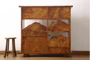 激レア!　希少品　中古　超美品　職人手造り家具　栃の木　縮杢　総無垢材　上質な和の空間づくりに取り入れたい飾り棚(定価推定 約100〜150万円)(違い棚、茶棚、戸棚、収納棚)(R-059139)