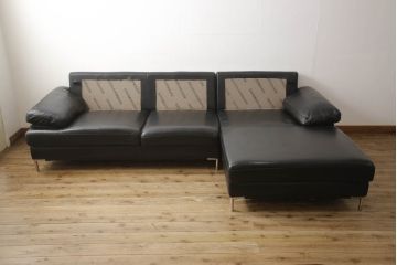 中古　美品　イタリア　ケルビン・ジョルマーニ(KELVIN GIORMANI)　本革　シンプルで洗練されたデザインが格好良いカウチソファ(定価約45万円)(レザーソファ、3人掛けソファ、三人掛け)(R-059144)