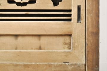 和製アンティーク　前面ヒノキ(檜)材　明治大正期より代々受け継がれた味わい深い関西水屋箪笥サイドボード(収納棚、戸棚、キャビネット、食器棚)(R-059153)