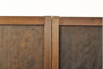 アンティーク建具　浮造り　杉材　一枚板　浮き上がるくっきりとした木目が美しい障子帯戸2枚セット(板戸、引き戸、建具)(R-059158)