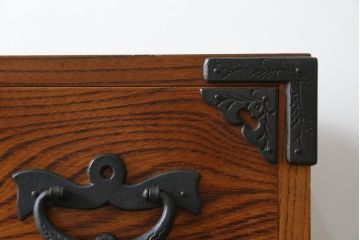 中古　美品　岩谷堂箪笥　ハッキリとした木目が目を引く縦型チェスト(和タンス、衣装箪笥、引き出し)(R-059165)