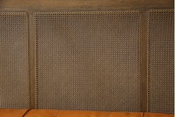 中古　美品　飛騨産業　キツツキ　PROVINCIAL(プロヴィンシャル・プロビンシャル)シリーズ　どこかレトロな雰囲気を感じる本革3人掛けソファ(レザー、3P、アームソファ)(定価約75万円)(R-059170)