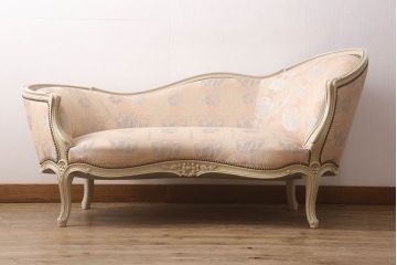 中古　美品　カリモク家具(karimoku)　domani(ドマーニ)　Louis(ルイ)XVシリーズ　優しい雰囲気を醸し出すカウチソファ(二人掛け、2P、長椅子)(R-059177)