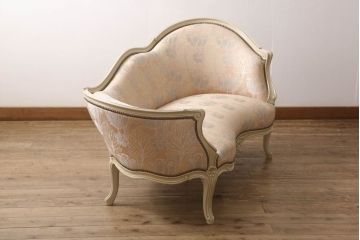 中古　美品　カリモク家具(karimoku)　domani(ドマーニ)　Louis(ルイ)XVシリーズ　優しい雰囲気を醸し出すカウチソファ(二人掛け、2P、長椅子)(R-059177)