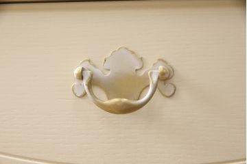 中古　松永工房　カンティーニュシリーズ　ガーリースタイルの空間づくりに活躍するデスク+チェアセット(定価約45万円)(R-059178)