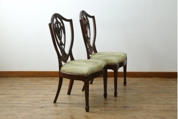 中古　美品　アメリカ　トラディショナルセンチュリー　品のある佇まいが美しいダイニングチェア2脚セット　2脚定価 約60万円　(R-059182)