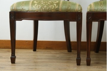 中古　美品　アメリカ　トラディショナルセンチュリー　品のある佇まいが美しいダイニングチェア2脚セット　2脚定価 約60万円　(R-059183)