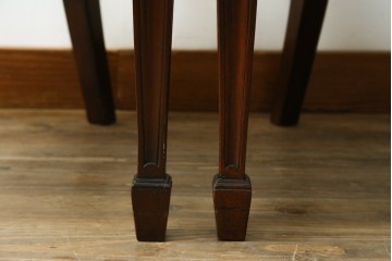 中古　美品　アメリカ　トラディショナルセンチュリー　品のある佇まいが美しいダイニングチェア2脚セット　2脚定価 約60万円　(R-059183)