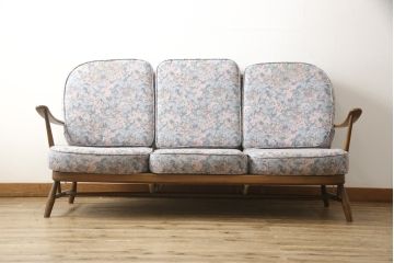 中古　美品　ERCOL(アーコール)　パステルカラーの花柄ファブリックが上品な3人掛けソファ(アームソファ、3Pソファ、三人掛け、英国、北欧)(R-059184)