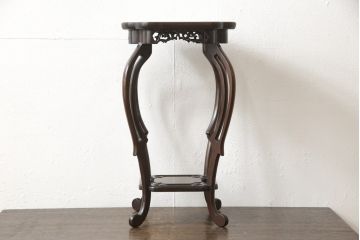 中古　美品　指物工芸　総シタン材(紫檀)　漆塗り　曲線的なフォルムが優美な雰囲気を醸し出す花台(定価約20万円)(飾り台、ディスプレイ台)(R-059187)