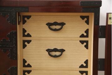 中古　美品　二本松工藝館　田中家具　重厚感ある佇まいが魅力的な収納箪笥(サイドボード、和タンス、整理箪笥、引き出し)(R-059191)