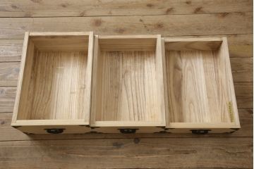 中古　美品　二本松工藝館　田中家具　重厚感ある佇まいが魅力的な収納箪笥(サイドボード、和タンス、整理箪笥、引き出し)(R-059191)