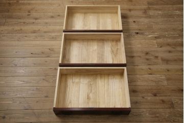 中古　美品　二本松工藝館　田中家具　重厚感ある佇まいが魅力的な収納箪笥(サイドボード、和タンス、整理箪笥、引き出し)(R-059191)