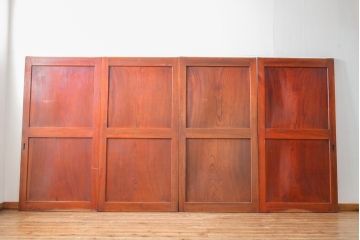 ジャンク品　アンティーク建具　明治大正期　総欅(ケヤキ)材　一枚板　木目が美しい板戸4枚セット(帯戸、引き戸、建具)(R-059204)