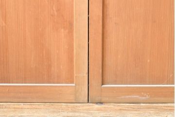 アンティーク建具　杉材　美しい柾目が目を引く板戸2枚セット(引き戸、建具)(R-059209)