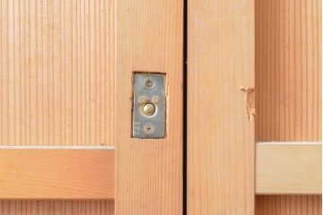 アンティーク建具　杉材　美しい柾目が目を引く板戸2枚セット(引き戸、建具)(R-059209)