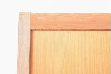 アンティーク建具　杉材　美しい柾目が目を引く板戸1枚(帯戸、引き戸、建具)(R-059210)
