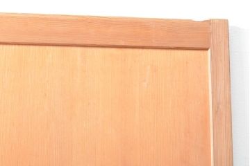 アンティーク建具　杉材　美しい柾目が目を引く板戸1枚(帯戸、引き戸、建具)(R-059210)