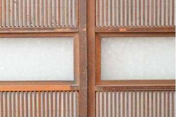 アンティーク建具　昭和初期　模様ガラス　細やかな桟が魅力の裏障子付き格子戸4枚セット(帯ガラス戸、引き戸、障子戸、建具)(R-059211)