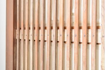 アンティーク建具　昭和初期　模様ガラス　細やかな桟が魅力の裏障子付き格子戸4枚セット(帯ガラス戸、引き戸、障子戸、建具)(R-059211)