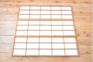アンティーク建具　昭和初期　模様ガラス　細やかな桟が魅力の裏障子付き格子戸4枚セット(帯ガラス戸、引き戸、障子戸、建具)(R-059211)