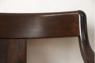 中古　松本民芸家具　#300型　レトロな雰囲気を醸し出す曲肘布張イス(1人掛けソファ、アームチェア、椅子)(定価約22万円)(R-059218)