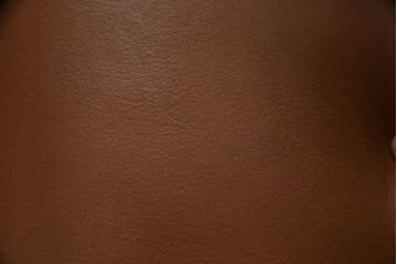 希少な絶版品　モリシゲ(MORISHIGE/森繁)　本革(レザー)　クラシカルな空間を演出する凝ったデザインが魅力の1人掛けソファ(1P、一人掛け)(定価約38万円)(R-059221)