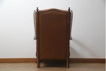 希少な絶版品　モリシゲ(MORISHIGE/森繁)　本革(レザー)　クラシカルな空間を演出する凝ったデザインが魅力の1人掛けソファ(1P、一人掛け)(定価約38万円)(R-059221)