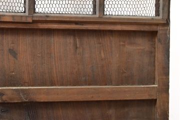 アンティーク建具　総欅(ケヤキ)材　和の貫禄を漂わせる金網入り格子蔵戸1枚(きつね格子、狐格子、玄関戸、引き戸、建具、格子戸、マス目、升目)(R-059223)