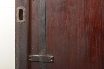 アンティーク建具　総欅(ケヤキ)材　重厚感のある佇まいが魅力の蔵戸1枚(玄関戸、引き戸、建具)(R-059225)
