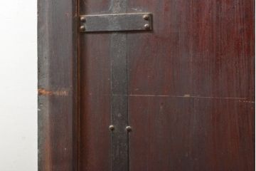 アンティーク建具　総欅(ケヤキ)材　重厚感のある佇まいが魅力の蔵戸1枚(玄関戸、引き戸、建具)(R-059225)