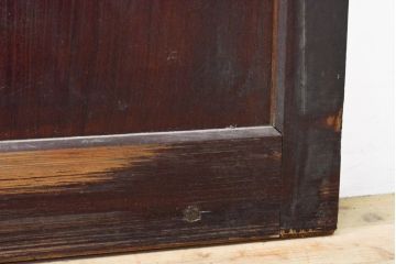 アンティーク建具　総欅(ケヤキ)材　重厚感のある佇まいが魅力の蔵戸1枚(玄関戸、引き戸、建具)(R-059225)