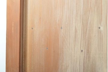 アンティーク建具　横桟付き　温かみを感じる杉材製扉(ドア、板戸、建具)(R-059230)