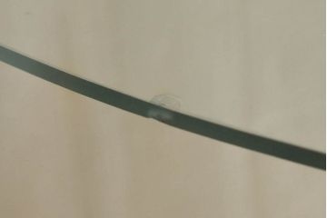 イギリスビンテージ　マホガニー材　半円形　クラシカルな佇まいが魅力的なキャビネット(飾り棚、収納棚、ガラスケース、ヴィンテージ、ハーフムーン)(R-059249)